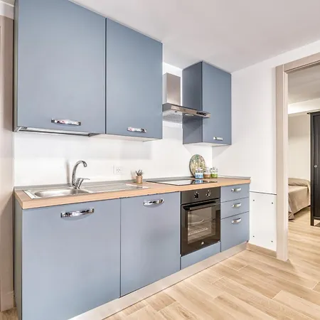 Merlo Town Center Apartment *