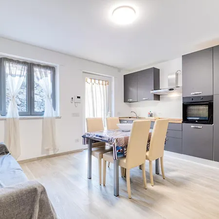 Merlo Town Center Apartment